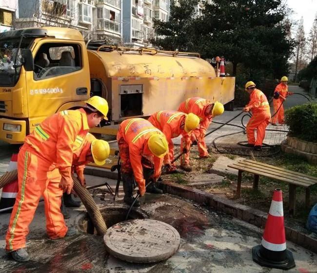 阜沙市政管道清淤